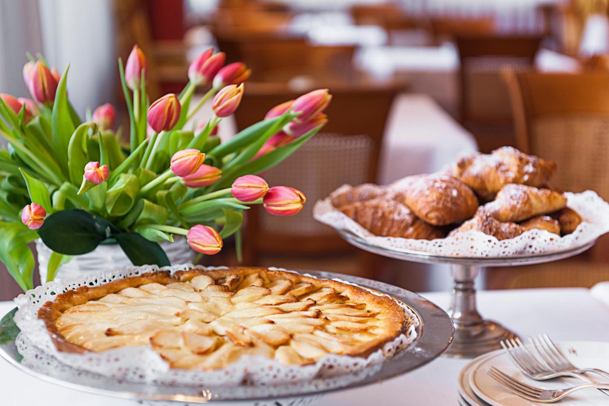 Hotel Milton Римини Екстериор снимка