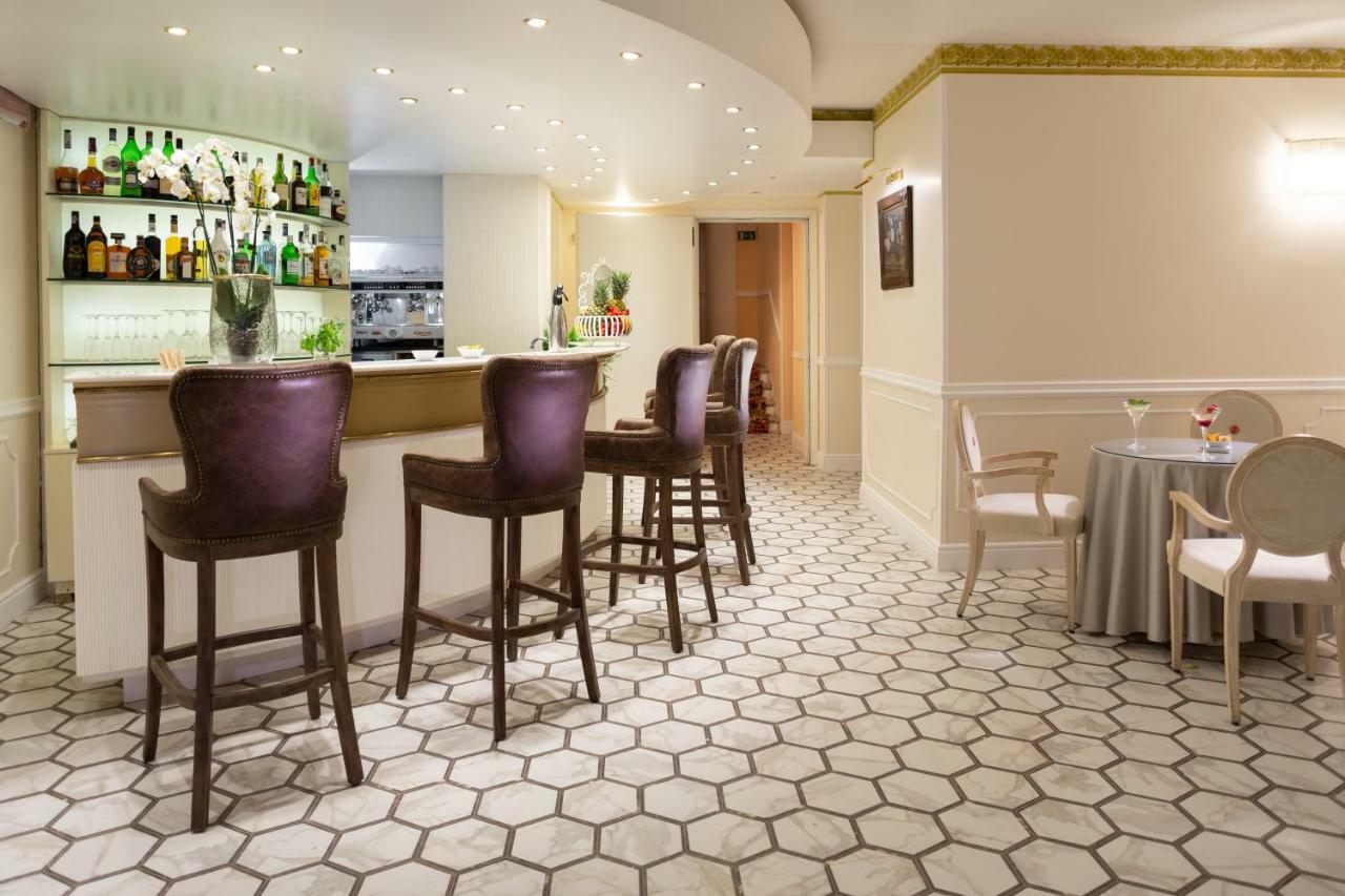 Hotel Milton Римини Екстериор снимка